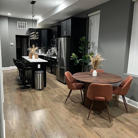 Rustic Mix Apartment Chicago Bagian luar foto